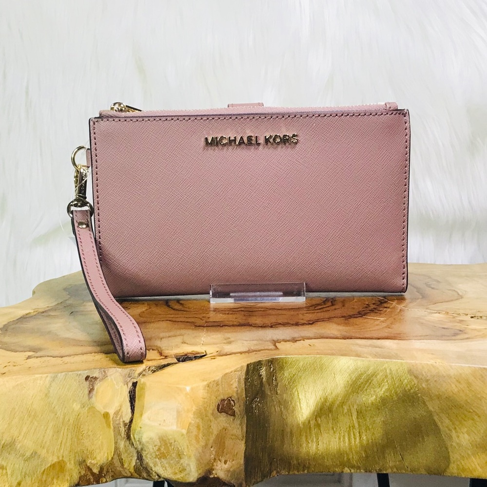 Michael Kors Jet Set Travel Double Zip Wristlet